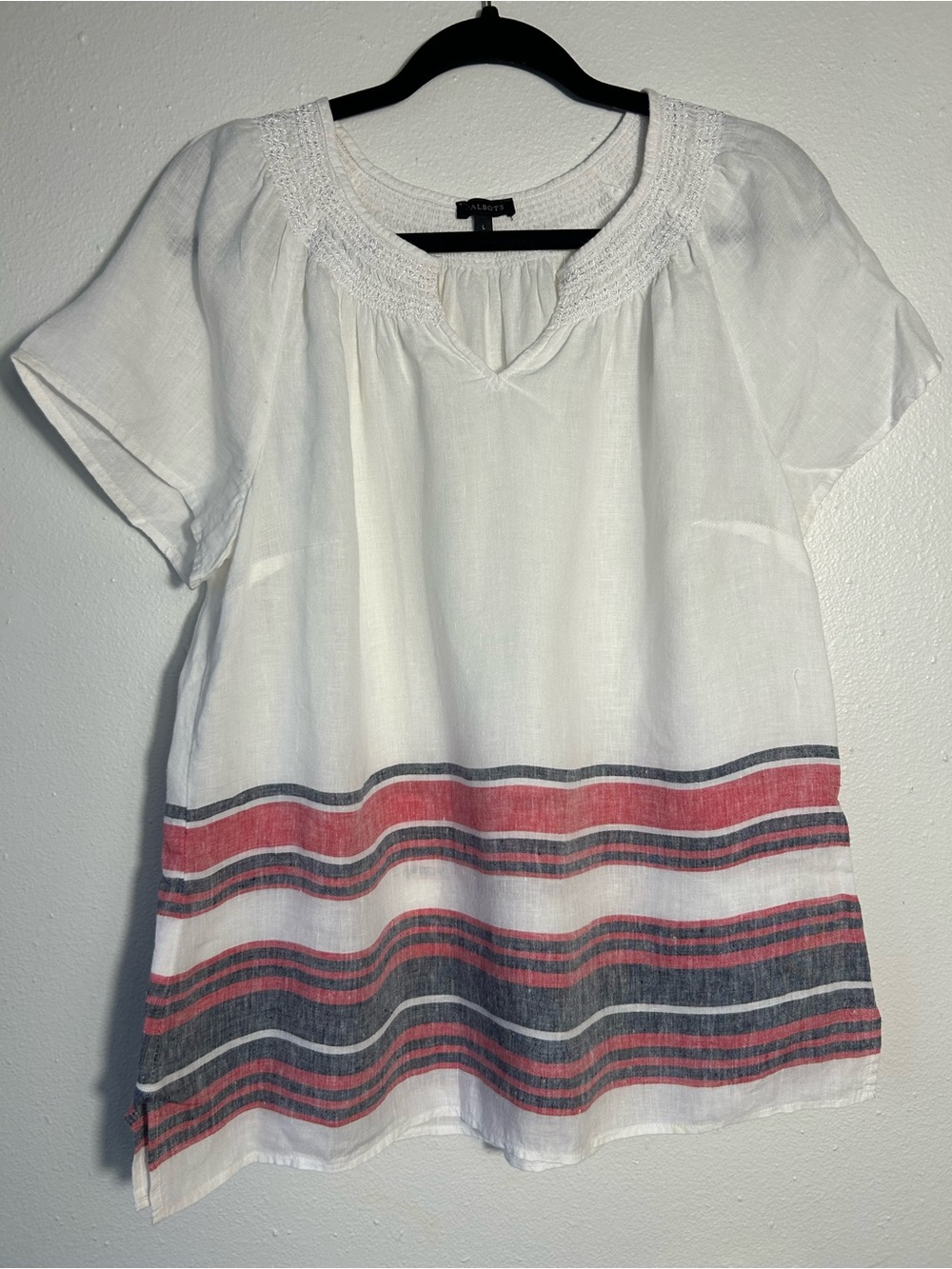 Talbots 100% Linen Blouse L Large White Red Blue Striped Border Smocked V-Neck